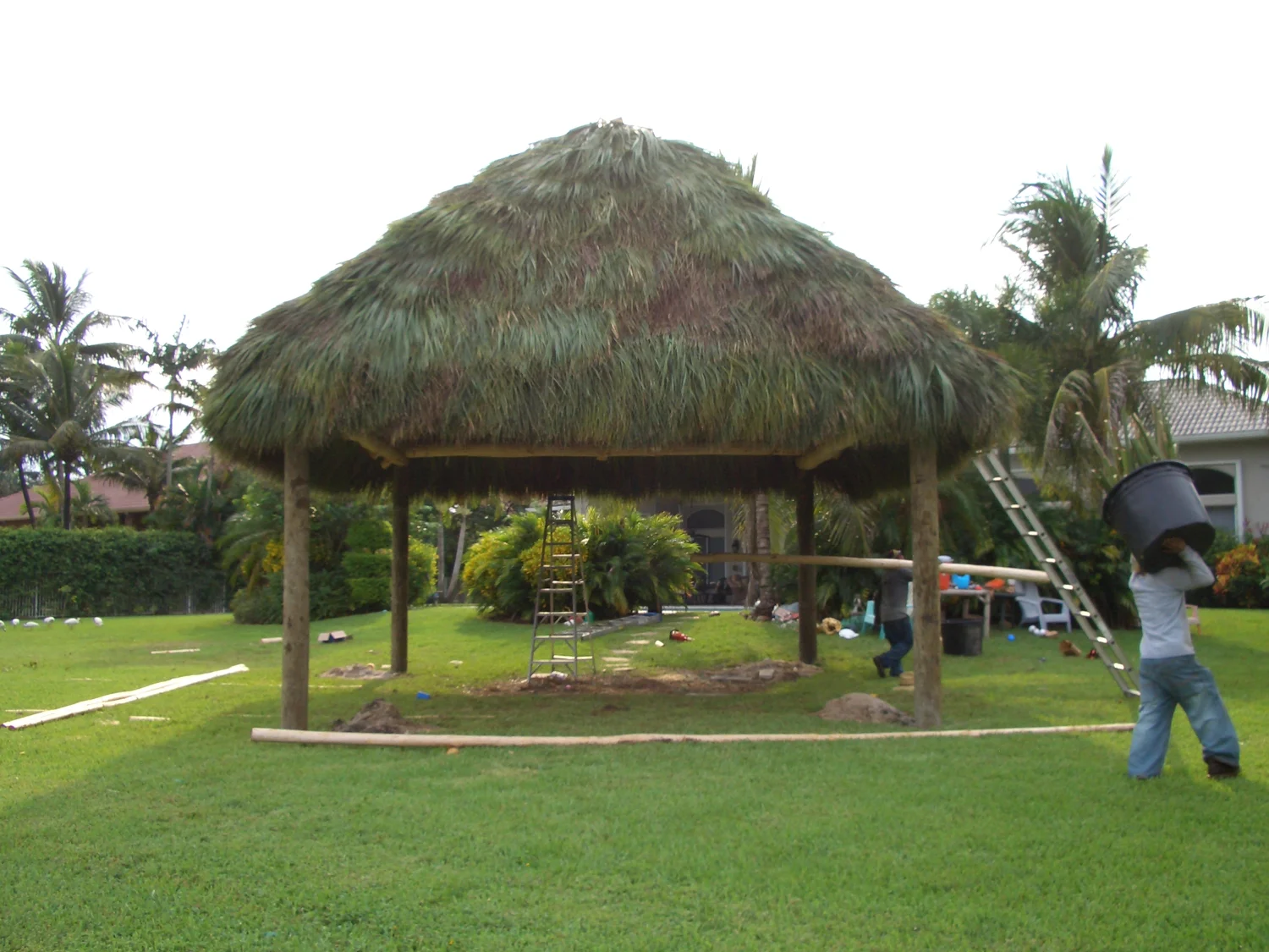 Tiki hut project 107