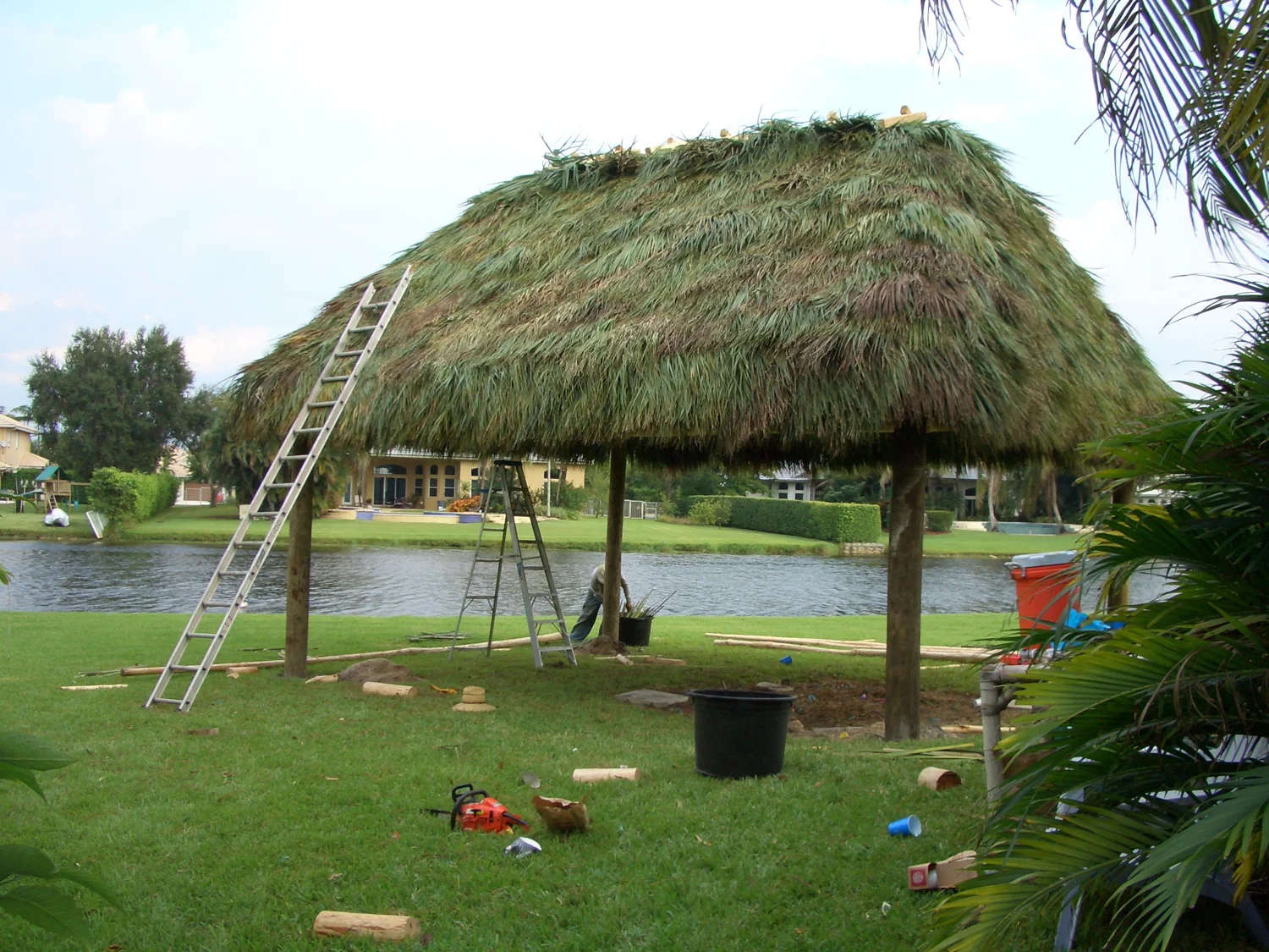 Tiki hut project 111